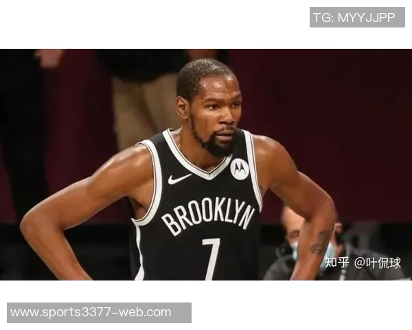 重返布鲁克林杜兰特赛前温情拥抱蔡老板夫人吴明华展现友谊与情谊 重返布鲁克林杜兰特赛前温情拥抱蔡老板夫人吴明华展现友谊与情谊